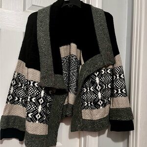 Stylish Black and Gray Women's Sweater